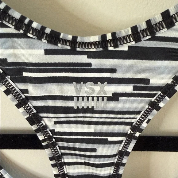 VSX Colorful Patterned Sports Bra - Picture 6 of 7